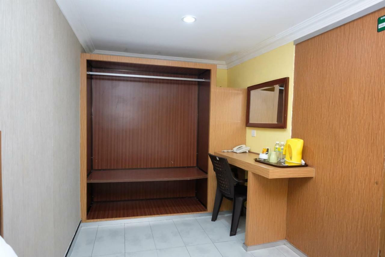 Rayyan Soffea Hotel Кота-Бару Экстерьер фото
